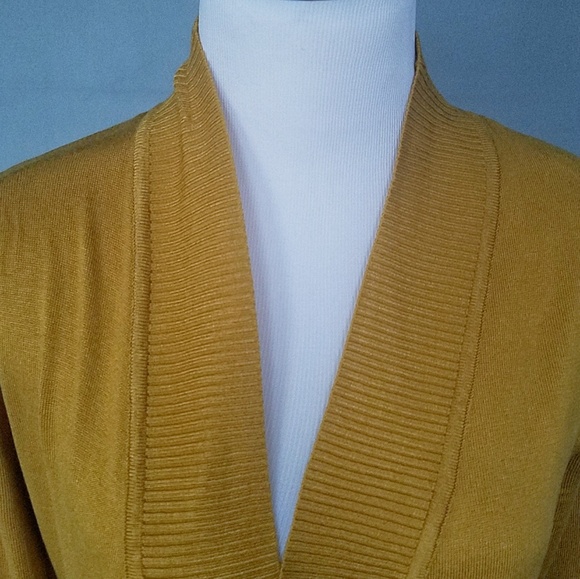 Mustard Cardigan - Picture 5 of 5